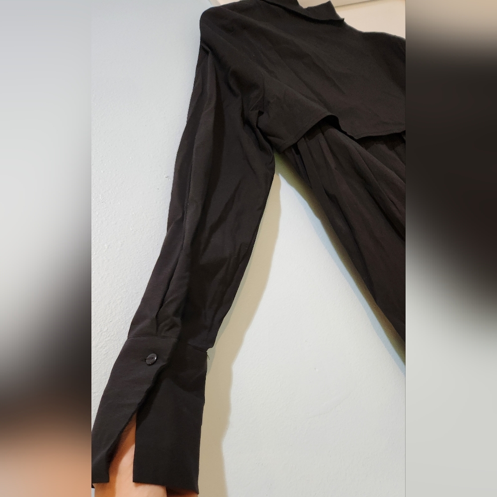 Women's Renuar Black Button-Up Shirt with a Pleated Back, size M - Picture 8 of 10